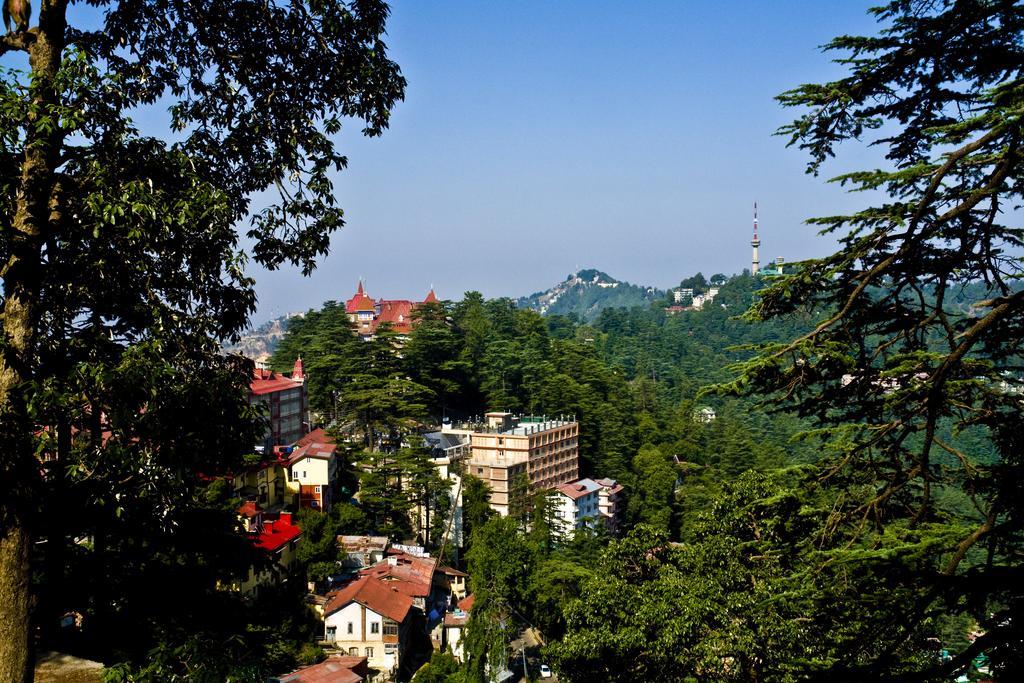 Hotel Landmark Shimla Buitenkant foto
